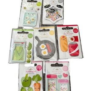 Lot of 7 Doodlebug designs! "shaker-pops" 5 food themed meals 2 Halloween! New!